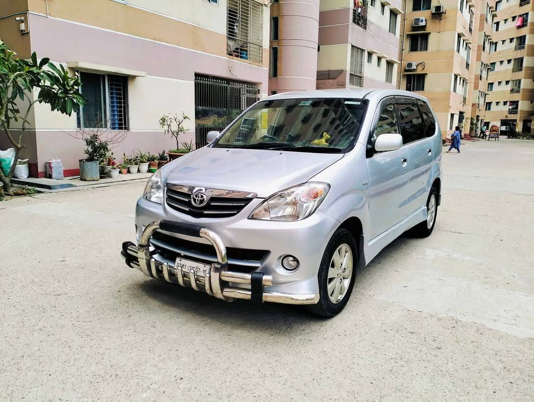 Toyota Avanza  Model 2010. Sera Cars - Used Cars Price in Bangladesh. Buy/Sell Second Hand Cars. SeraOffers.com