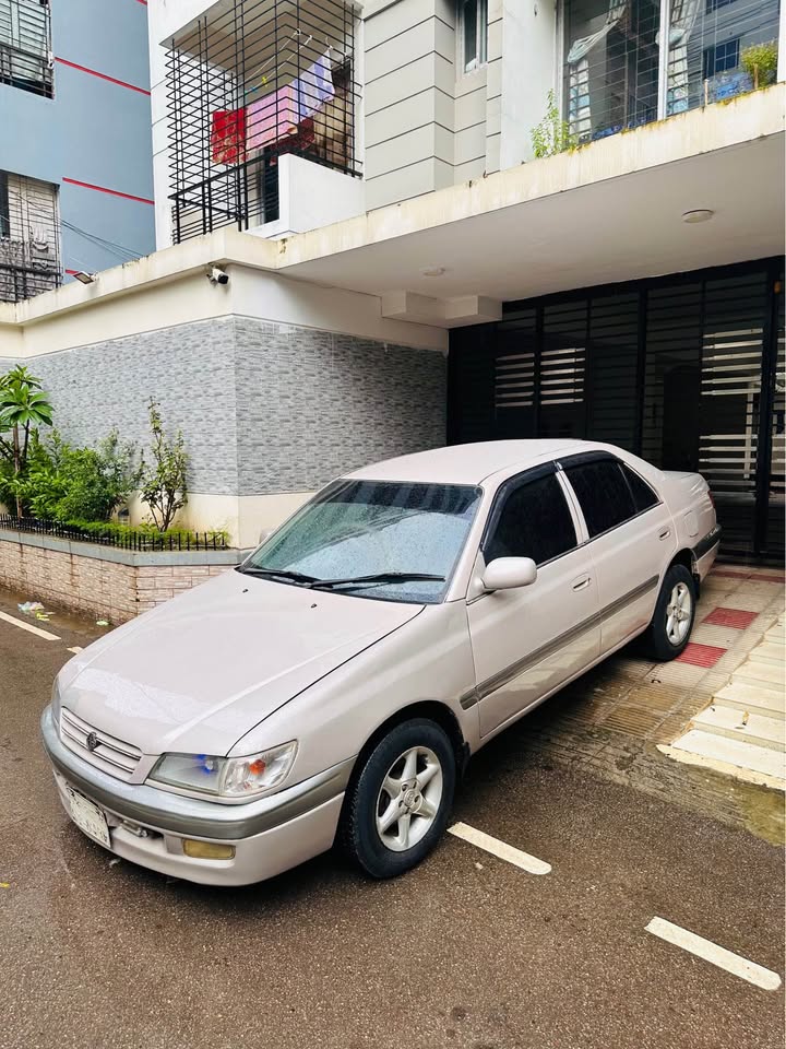 Toyota Corona Premio